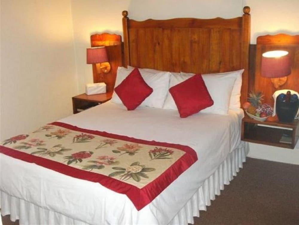 Sandford Park Country Hotel Bergville Bagian luar foto