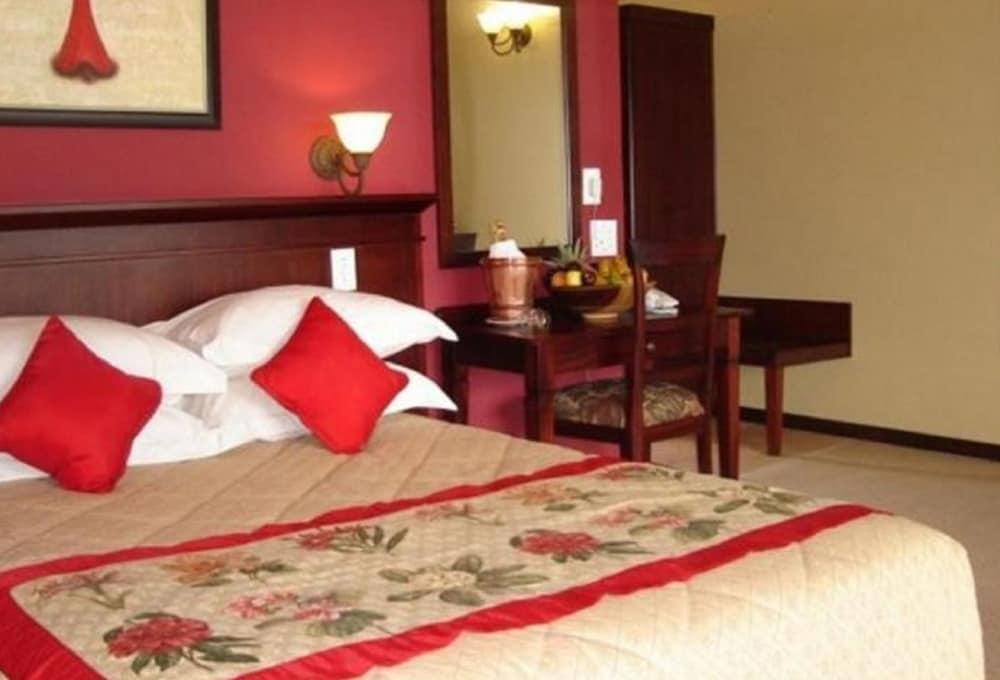 Sandford Park Country Hotel Bergville Bagian luar foto
