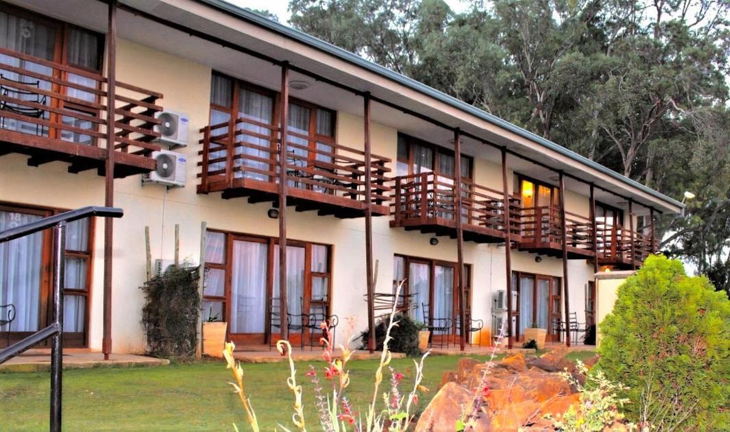 Sandford Park Country Hotel Bergville Bagian luar foto