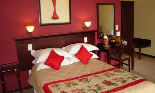 Sandford Park Country Hotel Bergville Bagian luar foto